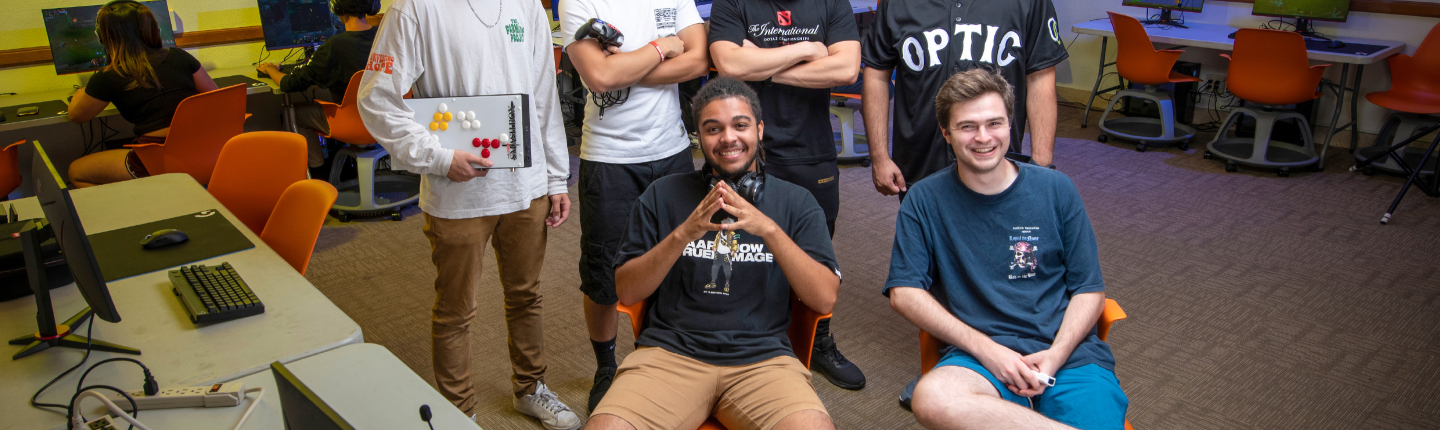 Oxy Gaming eboard members.