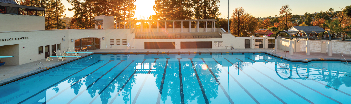 De Mandel Aquatics Center