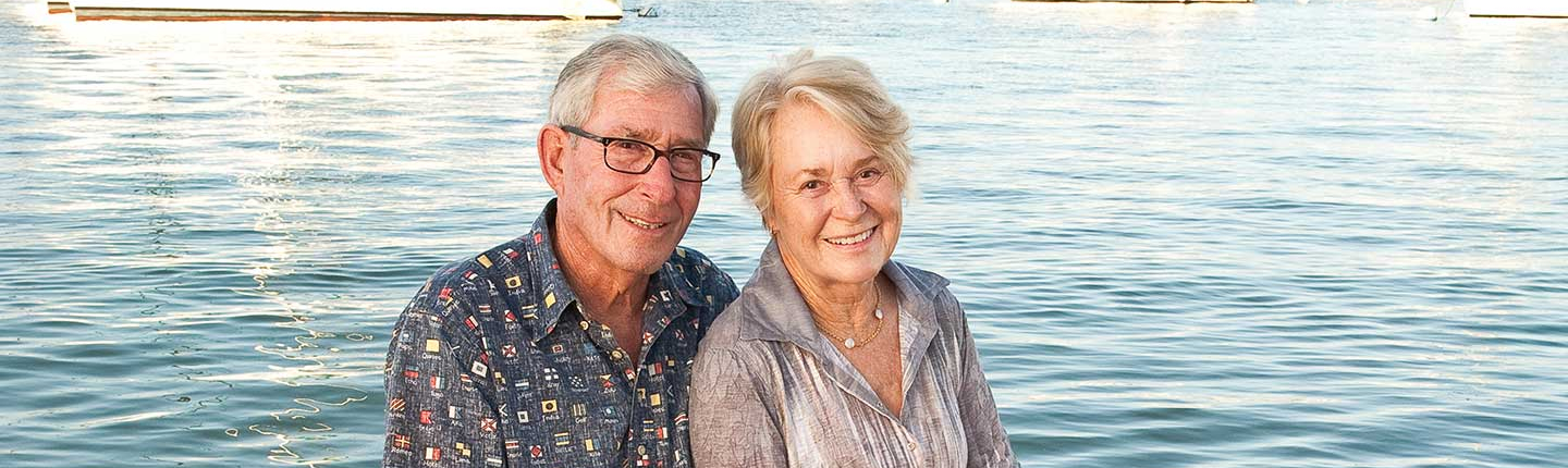 Alumnus Tod White and his wife Linda
