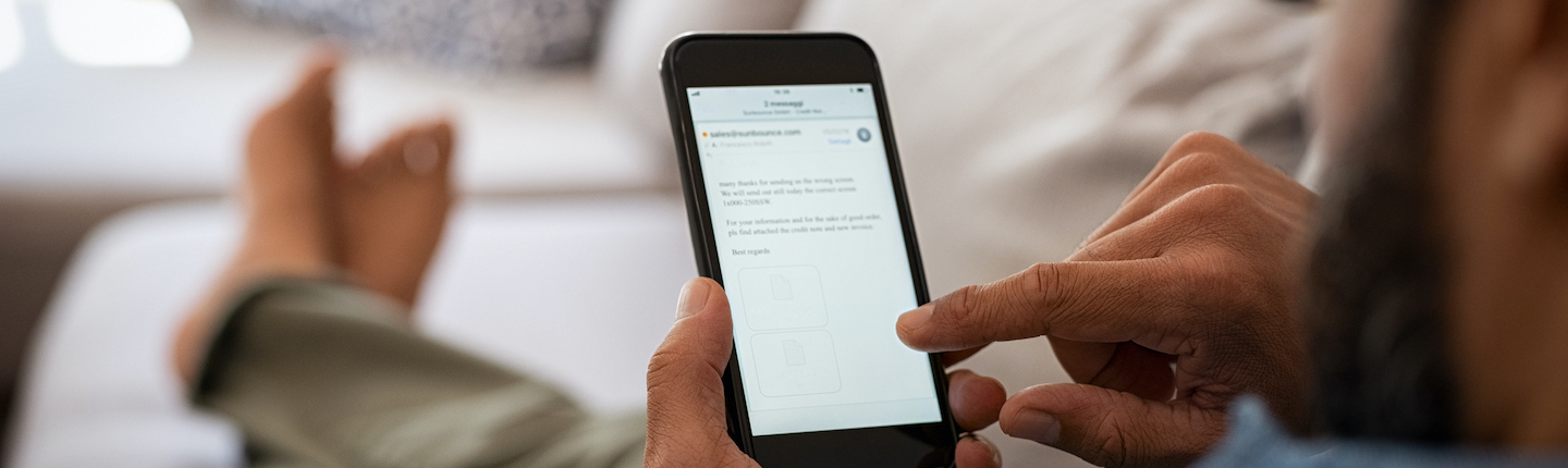 Digital Divide Impacts COVID-19 Stay-at-Home Compliance, New Study Finds