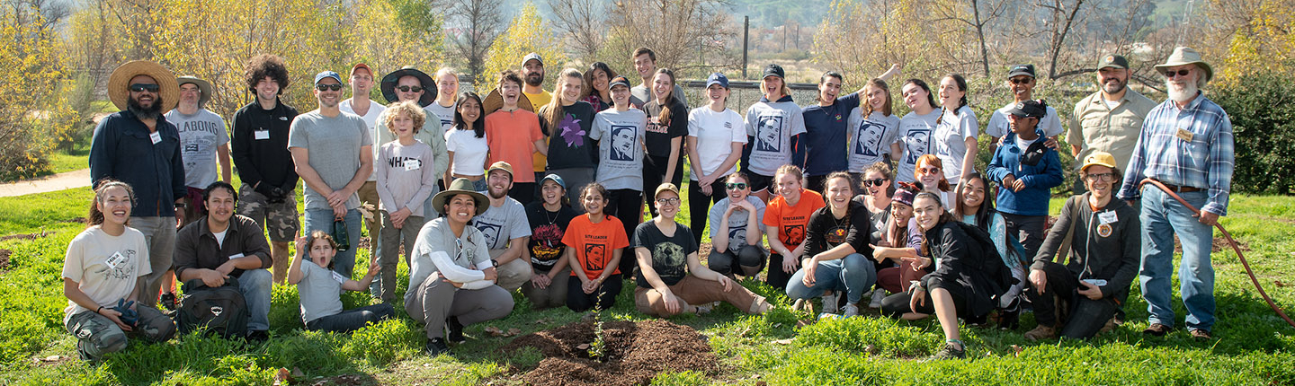 Oxy volunteers at the Audubon Center at Rio de Los Angeles Park