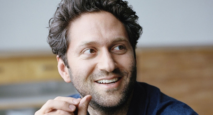 Occidental college alumnus and author Kevin F. Adler headshot