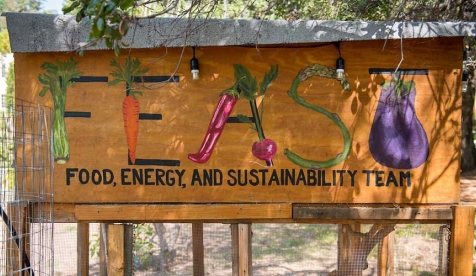 The entrance to Oxy's FEAST Garden