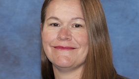 Amanda Beecher headshot