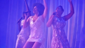 Image for Seeking Singers - JOMAMA JONES * RADIATE