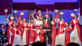 The Oxy Glee Club participates as the chorus in Pacific Oper