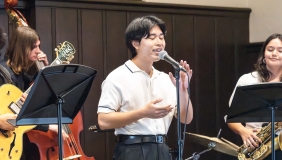 Paulson Cheung, '24 sings at the Music Department Student Showcase