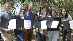 2018 Dean's Awards winners pose with dean Rob Flot