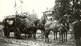 news_roseparade_1899