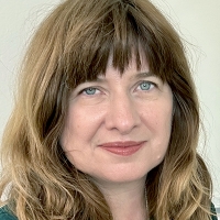 Amanda Tasse headshot