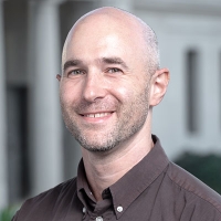 Professor Gabriel Freiman
