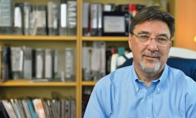 Headshot of Tom Nichols for his guest lecture appearance at Occidental College