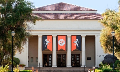 Thorne Hall on Oxy's campus