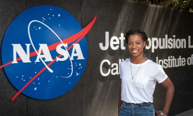 Oxy student TreShunda James, class of 2019