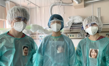Nurses in Japan wearing PPE Portraits