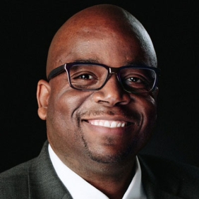 Warren Anderson headshot