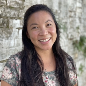 Photo of Whitney Tsai Nakashima of the Moore Lab of Zoology