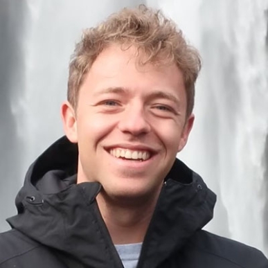 Occidental alumnus Andrew McCall headshot