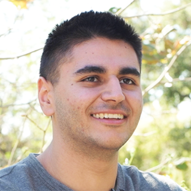 Occidental College student Kiam Shamskhou headshot