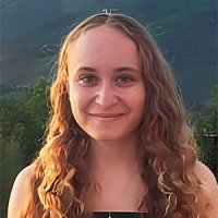 Madalyn Palay headshot