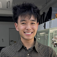 Tylor Lee headshot