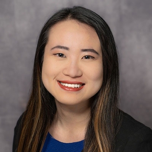 Oxy alumna Lauren Chin portrait