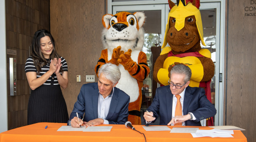 The presidents of Occidental College and Pasadena City College sign a transfer pathway agreement